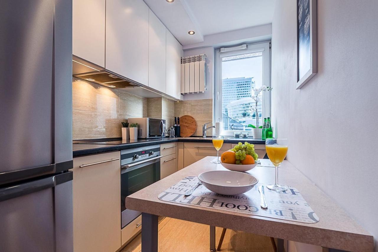 Panska 3 - Apartment With Balcony By Noclegi Renters Varsovia Exterior foto